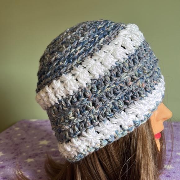 Crochet comfy cotton flower beach beanie medium new - Picture 4 of 4